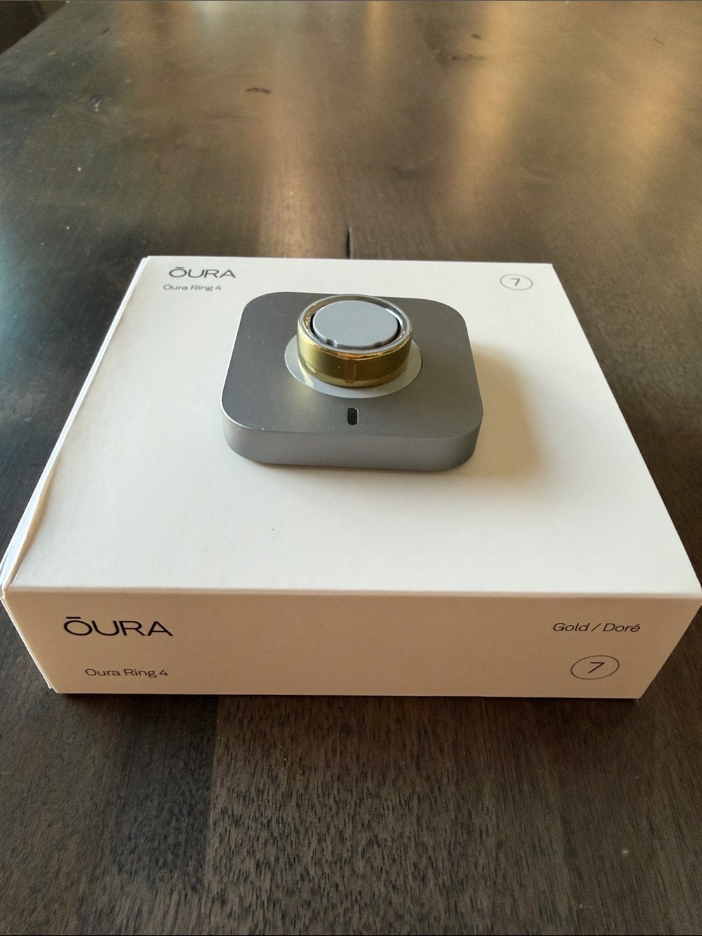 Oura Ring 4 Size 7 - Gold ring, Charging Dock with brand new charging cord